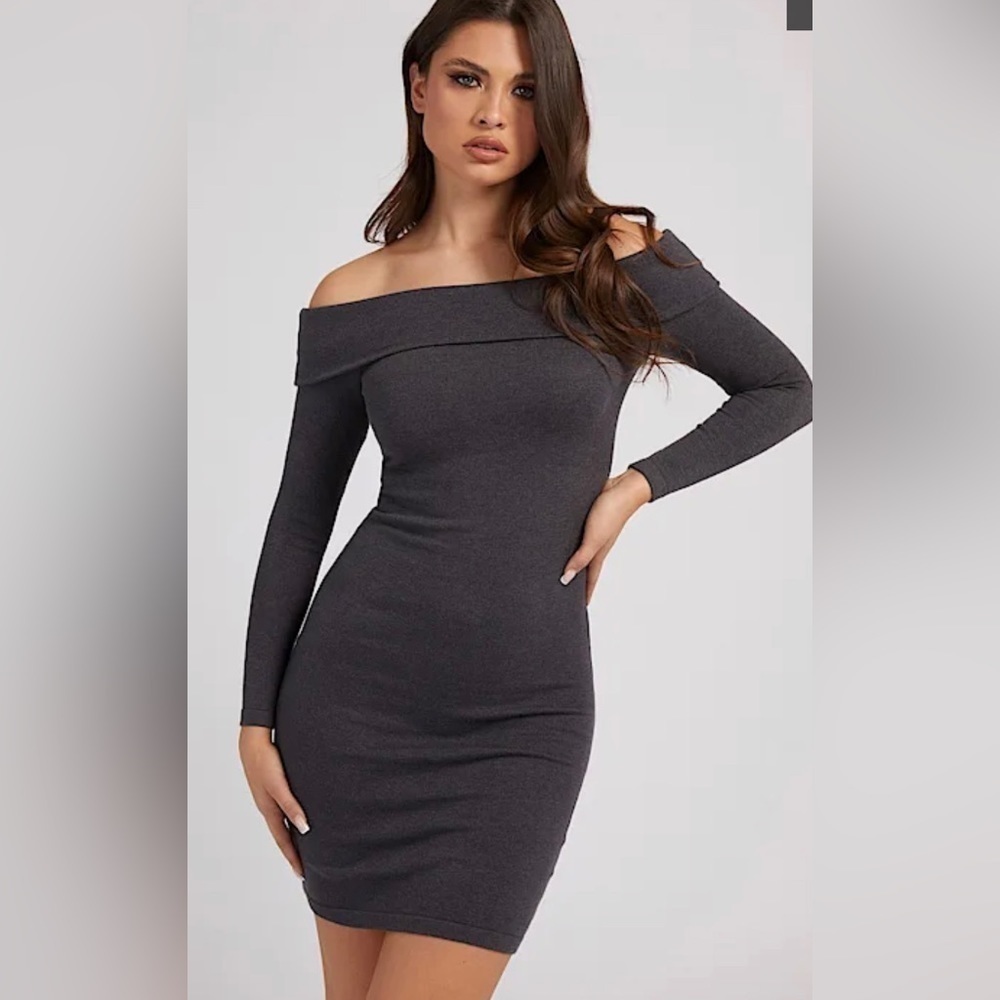 Guess Size L Off-shoulder knit dress